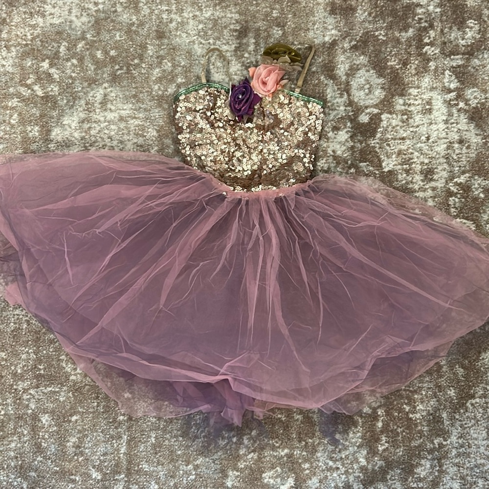 Curtain Call Flower Detailed Costume